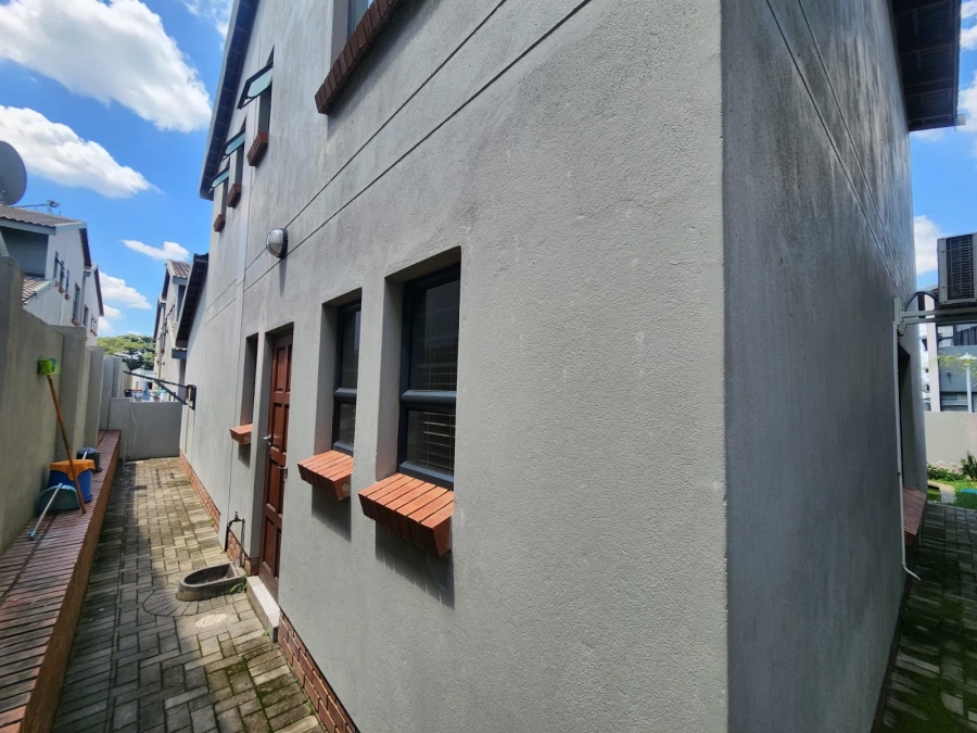 3 Bedroom Property for Sale in Waterkloof East North West